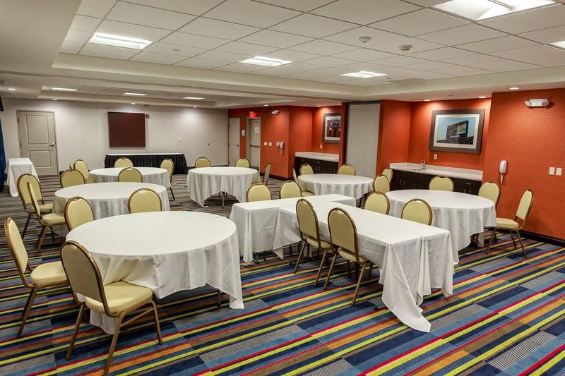 Holiday Inn Express Hotel & Suites Ann Arbor West By Ihg Exterior foto